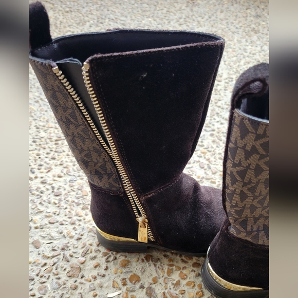 Girl boots - Picture 2 of 3